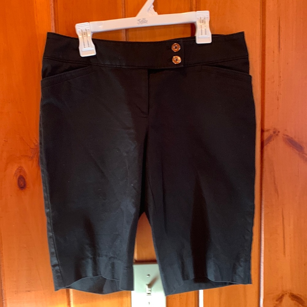 White House Black Market Bermuda Shorts size 2.
